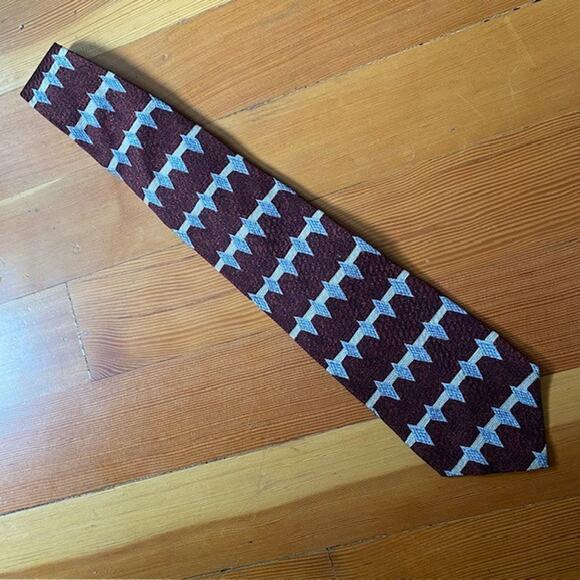 Guess Vintage Retro Imported Silk Tie Made in USA American Classic Gold Burgundy - Picture 6 of 6